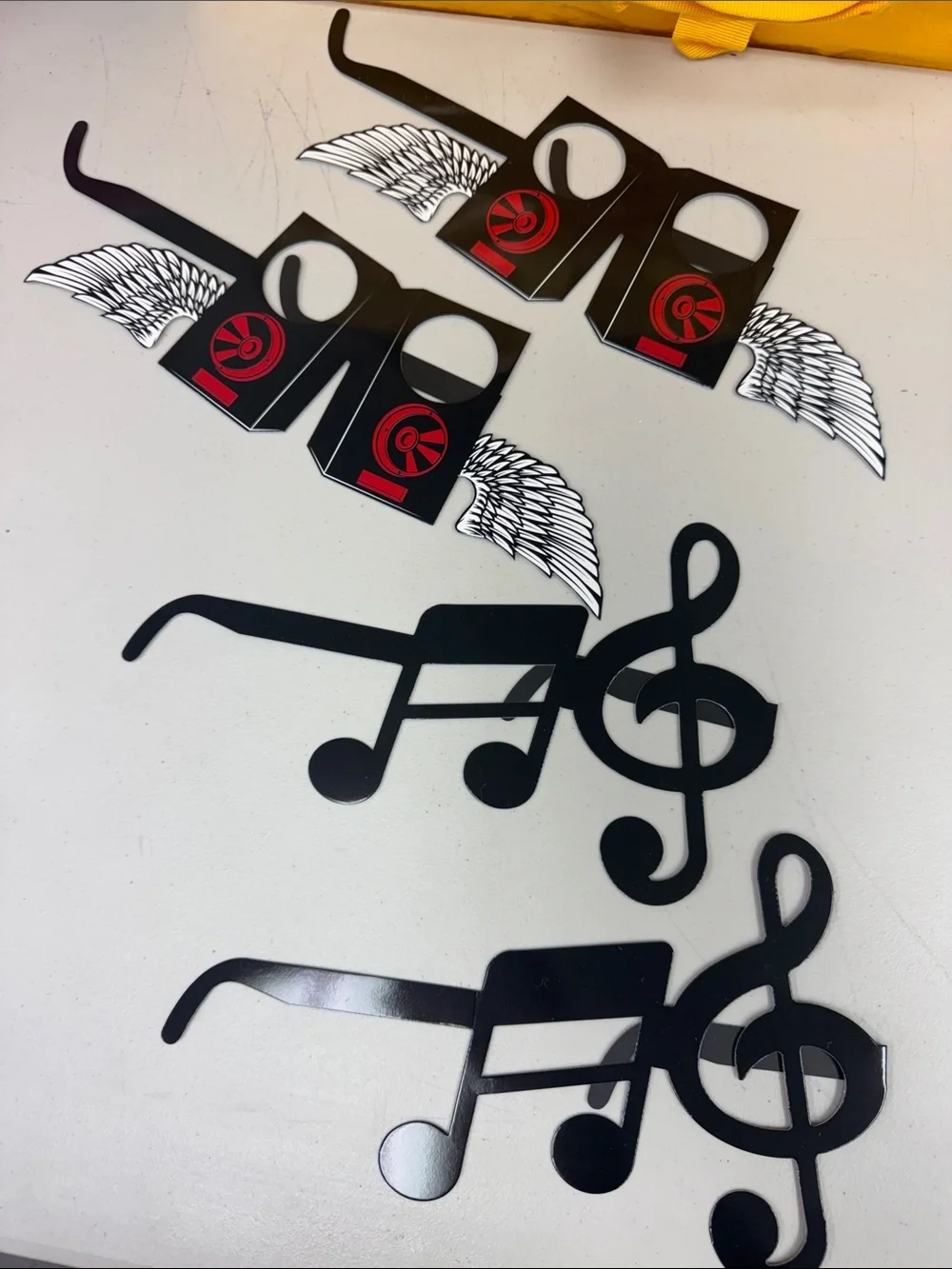 Rock and Roll party favors paper glasses photo props fun guitar music new14 pack